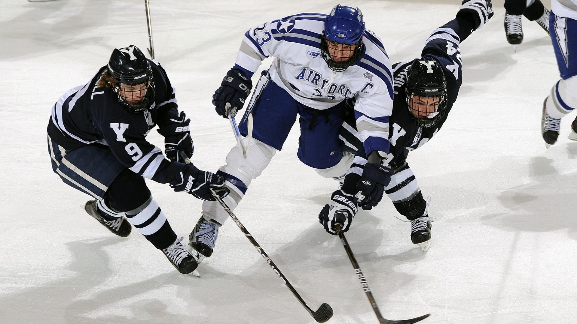爱游戏体育账号注册-欧洲杯决战现场：战术布局中的巧妙突破，欧洲杯最精彩的决赛